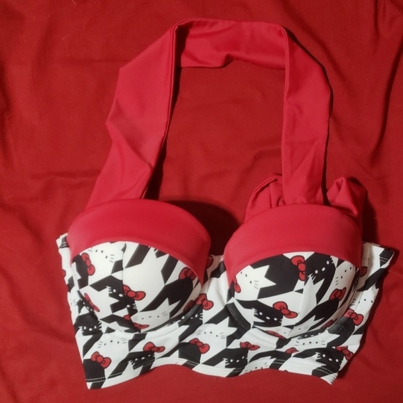 Torrid Hello Kitty gingham bikini top sz 1 NWT 💖 - Picture 4 of 7